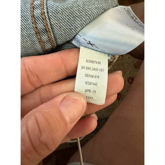 Gap Kids Blue 100% Cotton Button Front Denim Vest Size Small - Picture 8 of 9